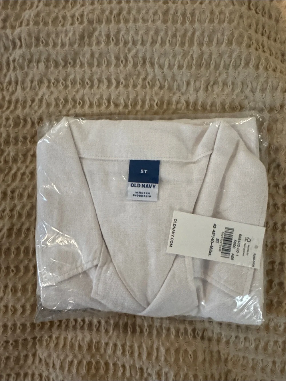 Old Navy Men's Light White Button-Down Casual Shirt